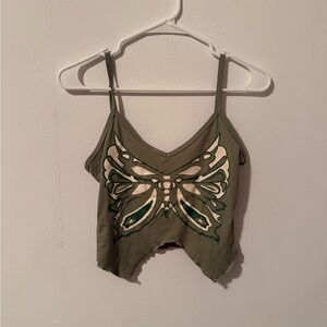 SHEIN Olive Butterfly Graphic Crop Top